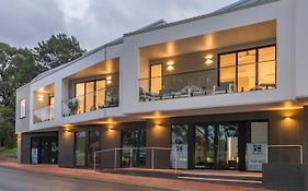 Sojourn On Fearn - Margaret River